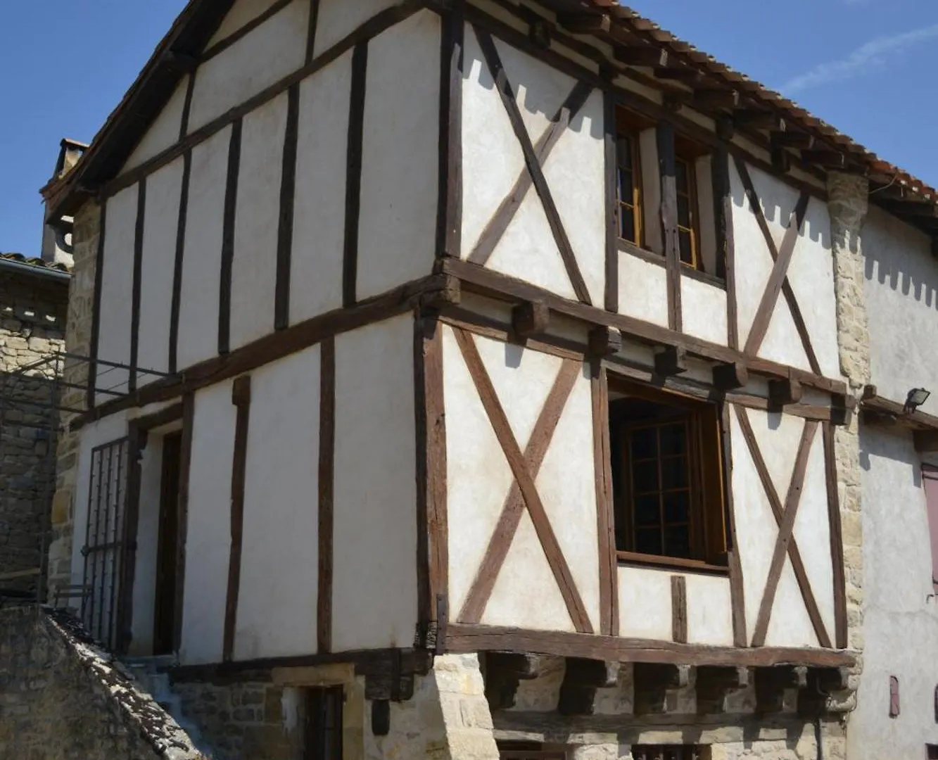 Auberge Dans Les Gorges De L'Aveyron Varen